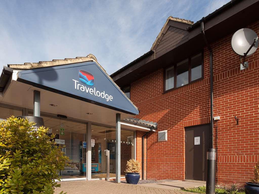 Travelodge Newbury Tot Hill Highclere Buitenkant foto