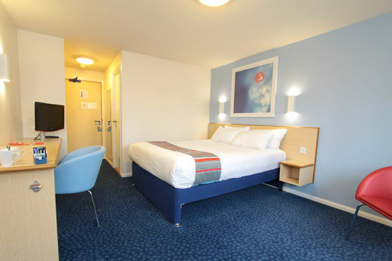 Travelodge Newbury Tot Hill Highclere Kamer foto